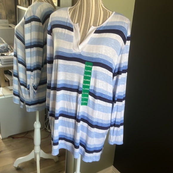 Leo & Nicole, blue white striped top XL